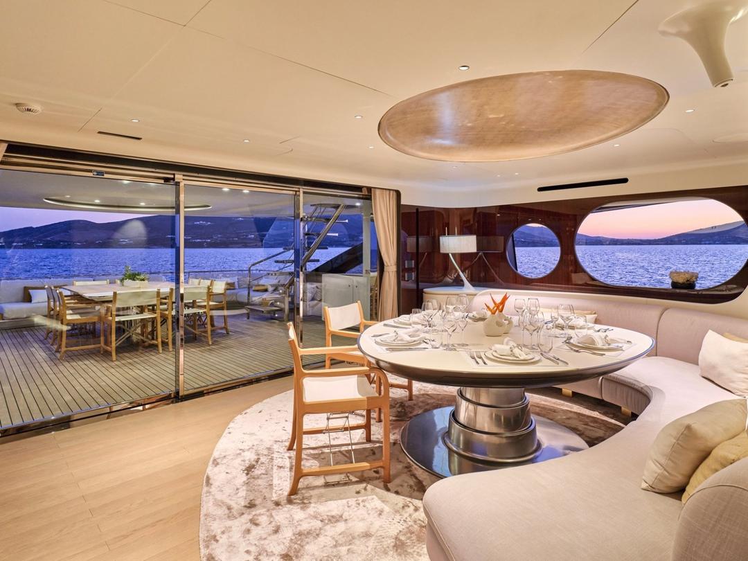 True Tri-Deck Design